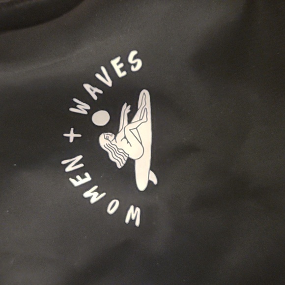 H&M Swim Top - Picture 2 of 3